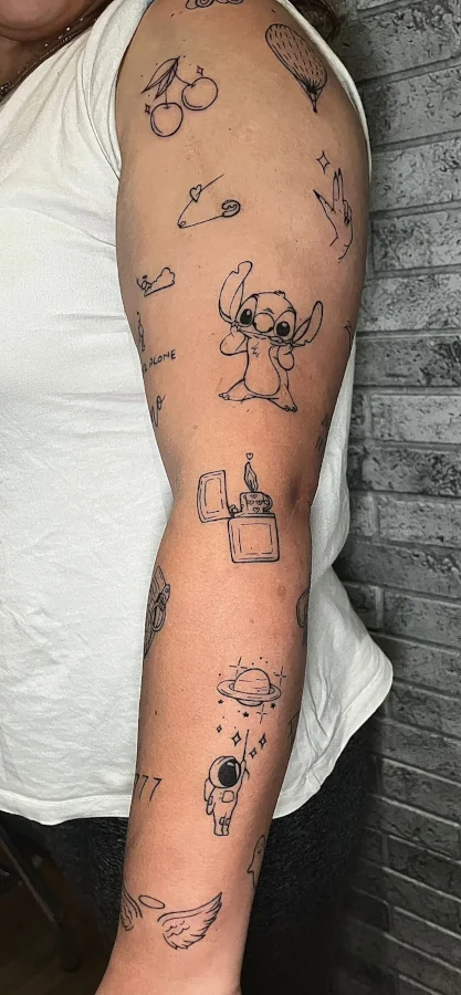 tatuaje de linea fina